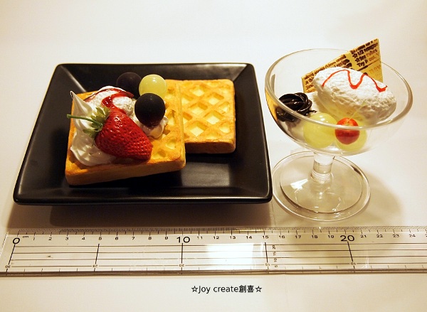 画像: 食品サンプル・メニューサンプル　撮影小物にも！ワッフル　アイス　デザートセット