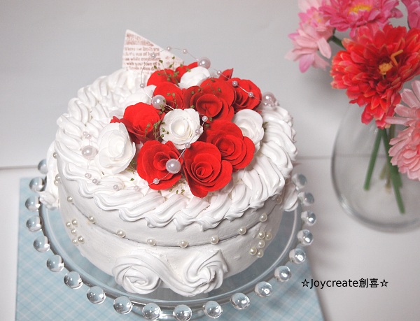 スイーツデコ デコレーションケーキ型 赤いバラの小物入れ プレゼントにも