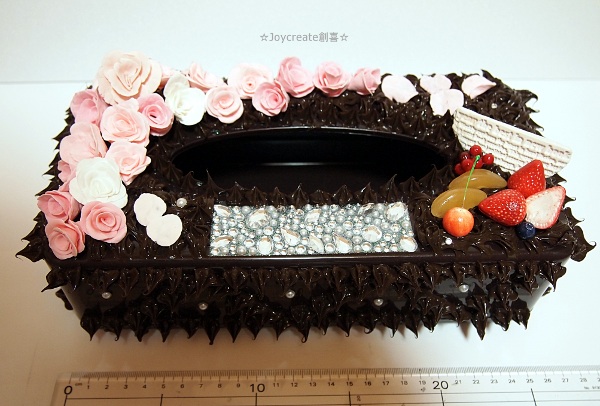 画像: スイーツデコ　ティッシュケース　チョコレート＆バラケーキC　誕生日プレゼントに！