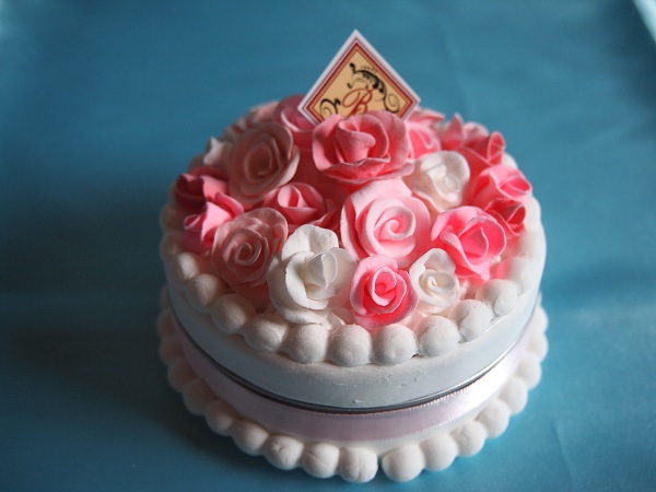 画像: 食品サンプル　バラのケーキ型　ピンク　マグネット　小物入れ　撮影小物にも！
