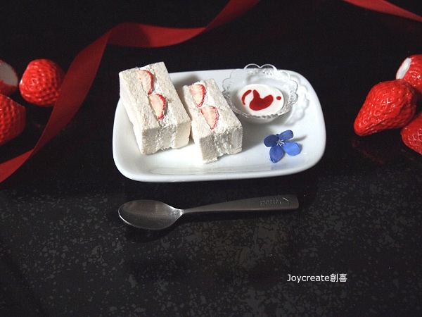 画像3: 食品サンプル　ミニ　イチゴサンド1　撮影小物・ショップディスプレイ　